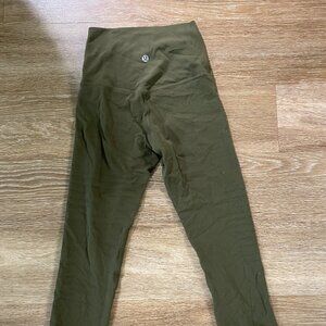 Lululemon Cropped Leggings